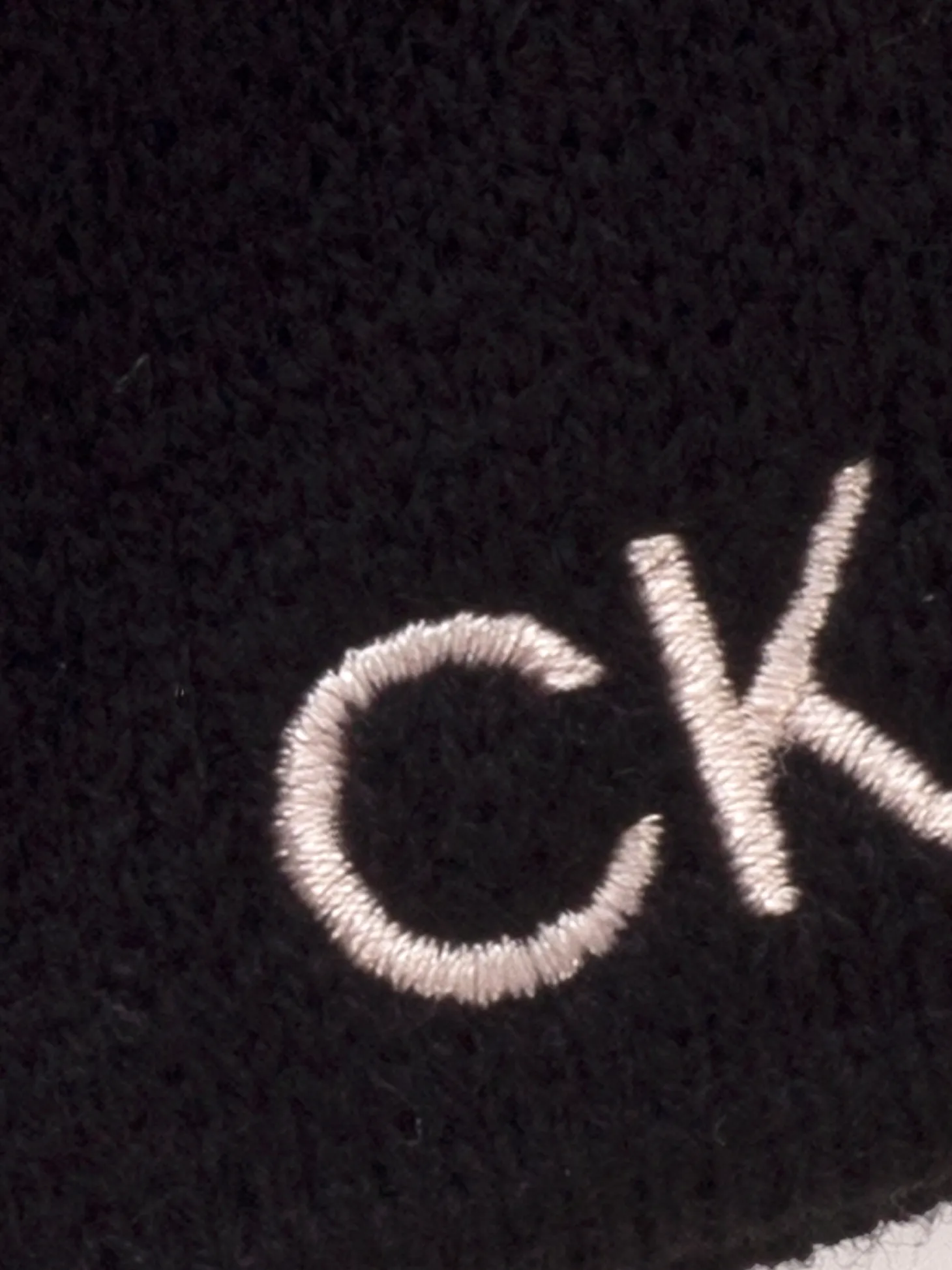 Calvin Klein Women's Gorra Bobble Beanie - Black